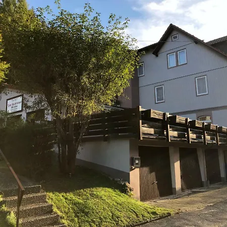 Zum Waldfrieden 招待所